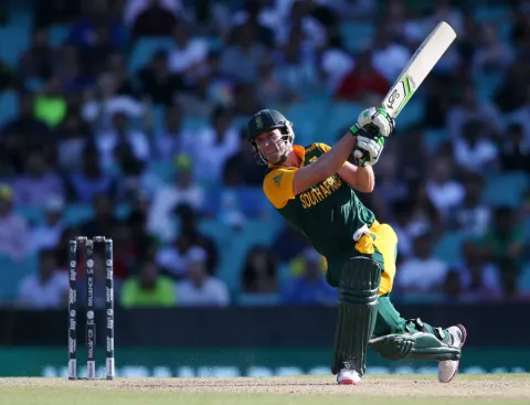 Lofted shot on the off side by Ab de Villiers